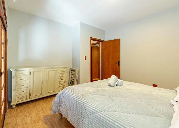Apartamento A 150M Da Rua Coberta