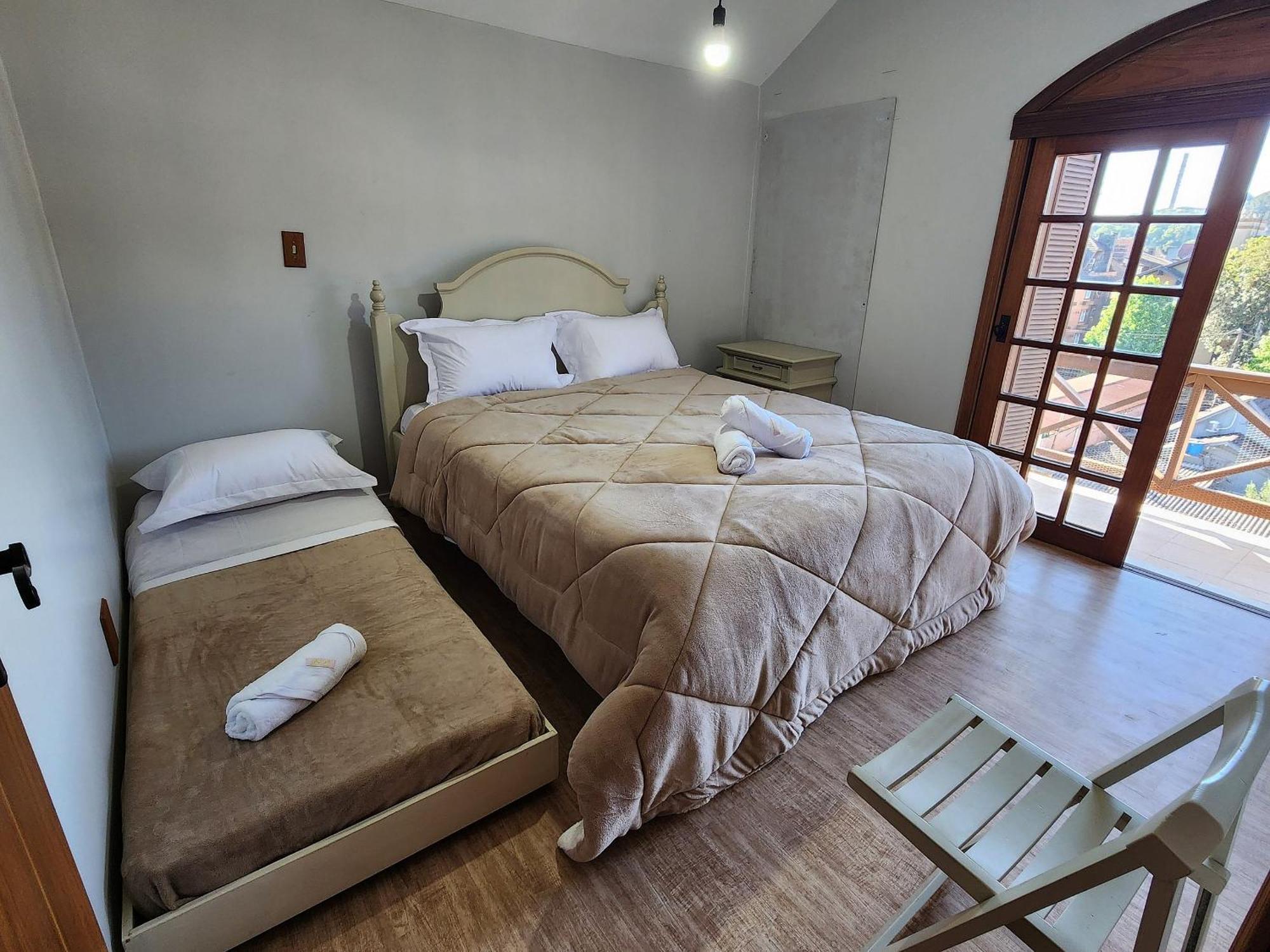 A 150m Da Rua Coberta Apartment *
